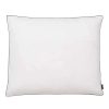  2 db fehér toll- és pehelypárna 70 x 60 cm 