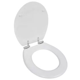    lassan csukódó egyszerű tervezésű fehér MDF WC-ülőke