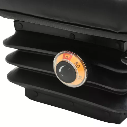  targonca és traktorülés felfüggesztéssel, állítható háttámlával