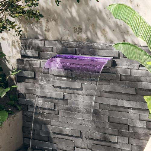  rozsdamentes acél vízeséskifolyó RGB LED-ekkel 60 cm