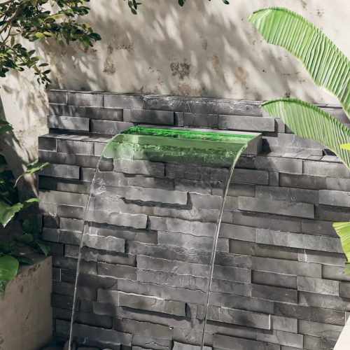  rozsdamentes acél vízeséskifolyó RGB LED-ekkel 60 cm