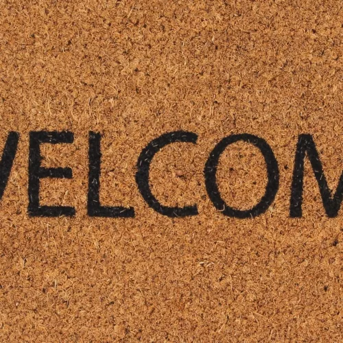  természetes színű rojtos kókuszrost lábtörlő 40 x 60 cm
