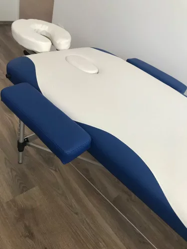 3-zone white-blue aluminium massage table