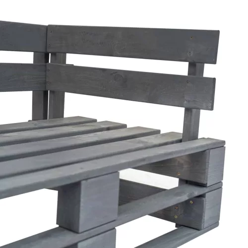  fenyőfa kerti raklapkanapé szürke párnákkal