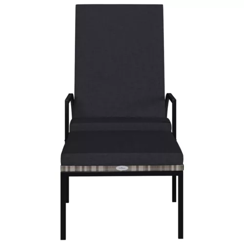  2 db szürke polyrattan napozóágy lábtartóval