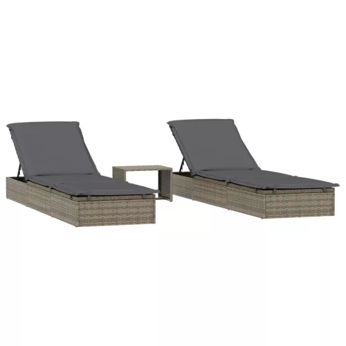  2 db szürke polyrattan napágy asztallal