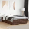  barna tölgyszínű szerelt fa ágykeret LED-del 120 x 200 cm