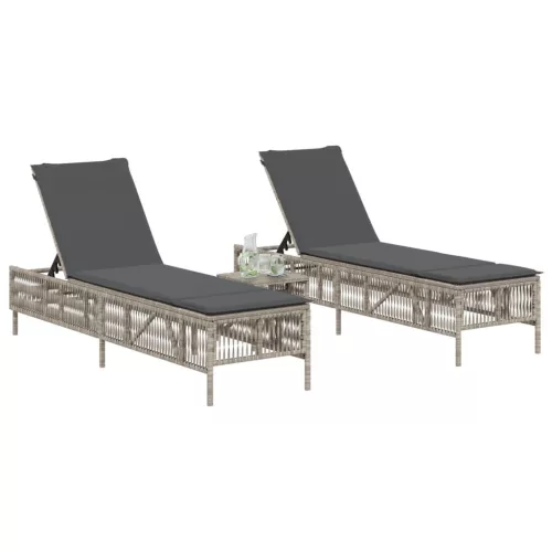  2 db világosszürke polyrattan napozóágy párnával