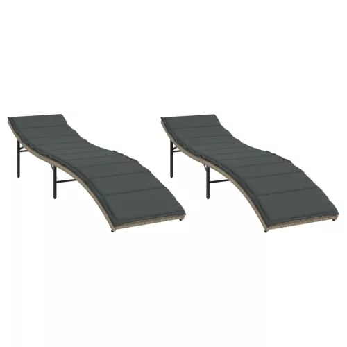  2 db világosszürke polyrattan napozóágy párnával