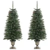  műkarácsonyfák 2 db koszorúval, füzérrel és LED-ekkel