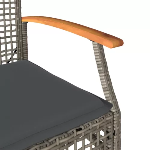  4 db szürke polyrattan és akácfa kerti szék párnákkal