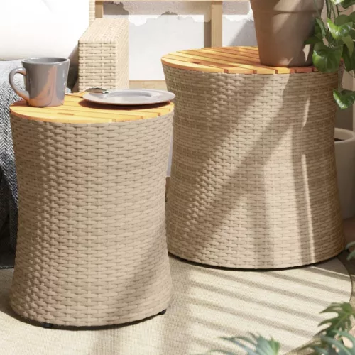  2 db bézs polyrattan kerti kisasztal fa asztallappal