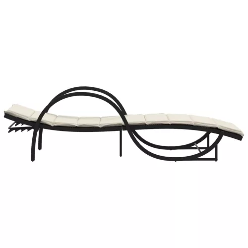  fekete polyrattan napozóágy párnával 60 x 199 x 42 cm