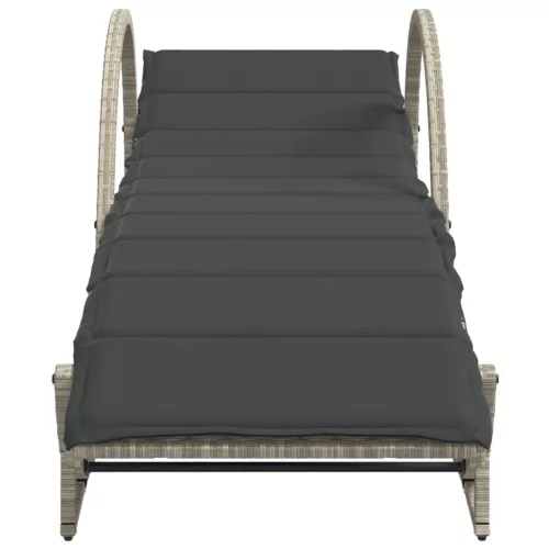  világosszürke polyrattan napozóágy párnával 60x199x42 cm