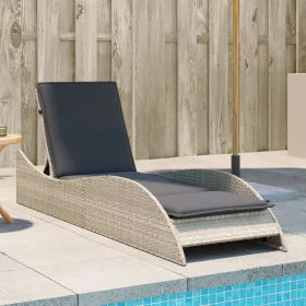    világosszürke polyrattan napozóágy párnával 60x205x73 cm