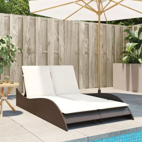  barna polyrattan napozóágy párnákkal 114x205x73 cm