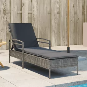  szürke polyrattan napozóágy párnával 63x200x81 cm