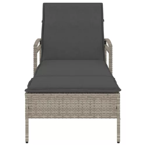 világosszürke polyrattan napozóágy párnával 63x200x81 cm