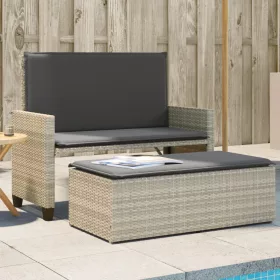    világosszürke polyrattan kerti pad párnákkal és lábtartóval