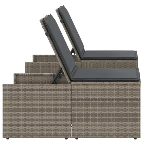  2 db szürke polyrattan napozóágy asztallal