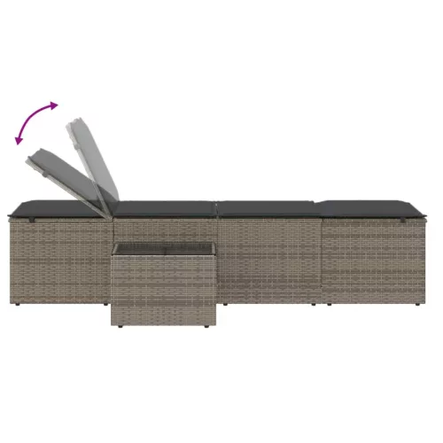  2 db szürke polyrattan napozóágy asztallal