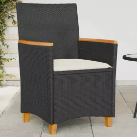    2 db fekete polyrattan és tömör fa kerti szék párnával
