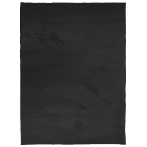  OVIEDO fekete rövid szálú szőnyeg 240 x 340 cm