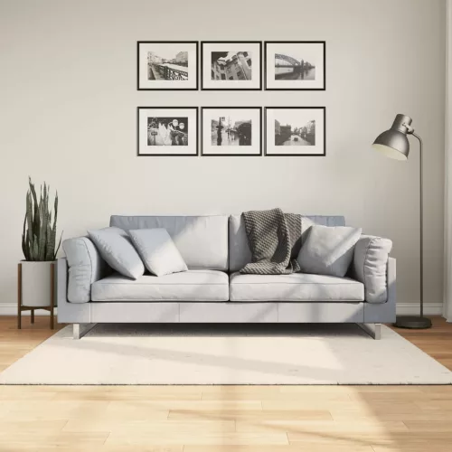  ISTAN krémszínű hosszú szálú fényes szőnyeg 140 x 200 cm