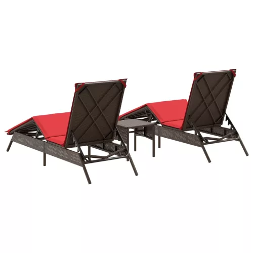 2 db barna polyrattan napozóágy asztallal