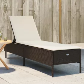  barna polyrattan napozóágy párnával