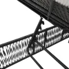  2 db fekete polyrattan napozóágy asztallal
