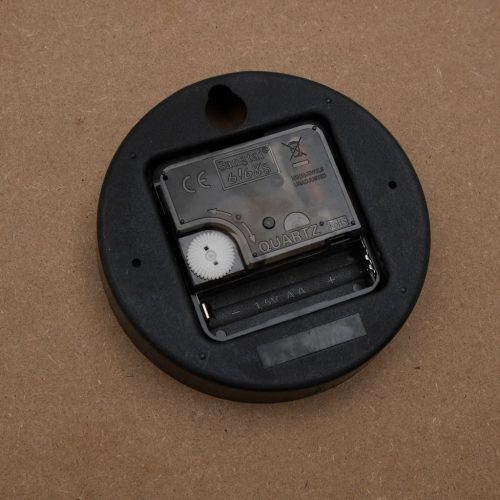  sárga és fekete szerelt fa falióra Ø30 cm