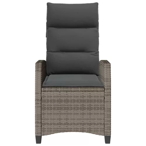  szürke polyrattan fekvő kerti szék oldalsó asztallal