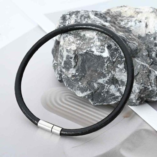  Bőr zsinór Fekete Ø5 mm x 10 m Bőr