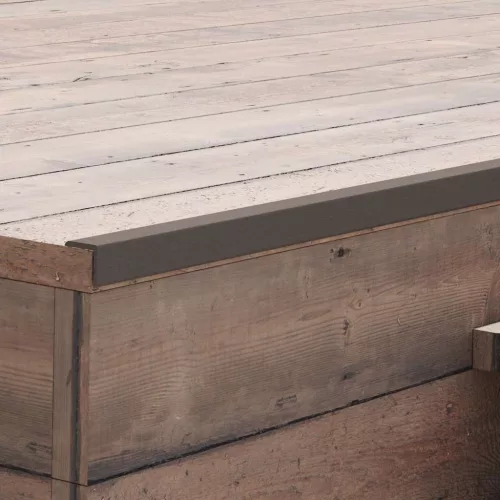  5 db sötétbarna WPC teraszburkoló sarokprofil 170 cm