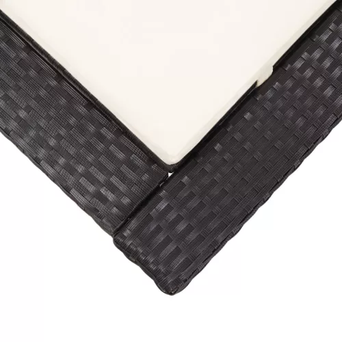  fekete polyrattan napozóágy párnával
