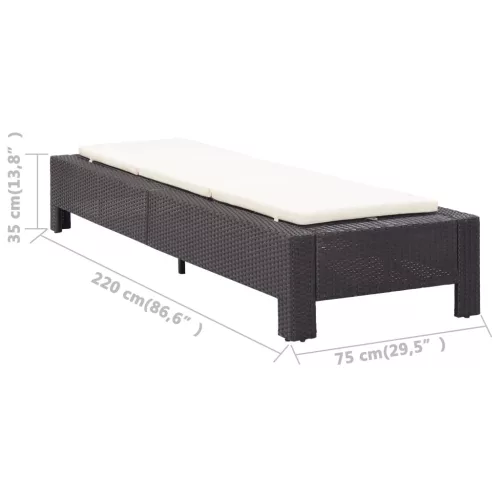  fekete polyrattan napozóágy párnával