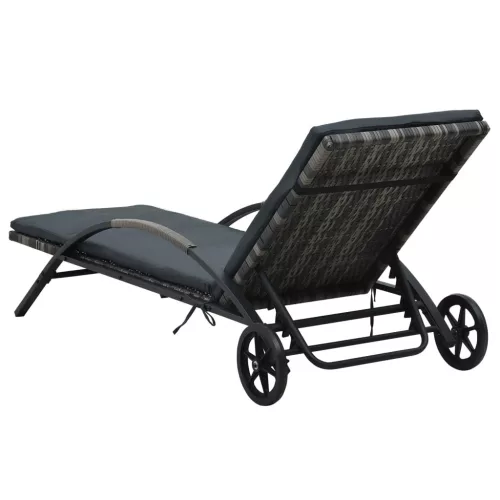  antracitszürke polyrattan napozóágy párnával és kerekekkel