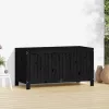  fekete tömör fenyőfa kerti tárolóláda 121x55x64 cm