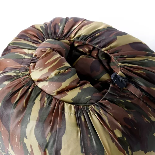  3-4 évszakos kétszemélyes felnőtthálózsák párnákkal